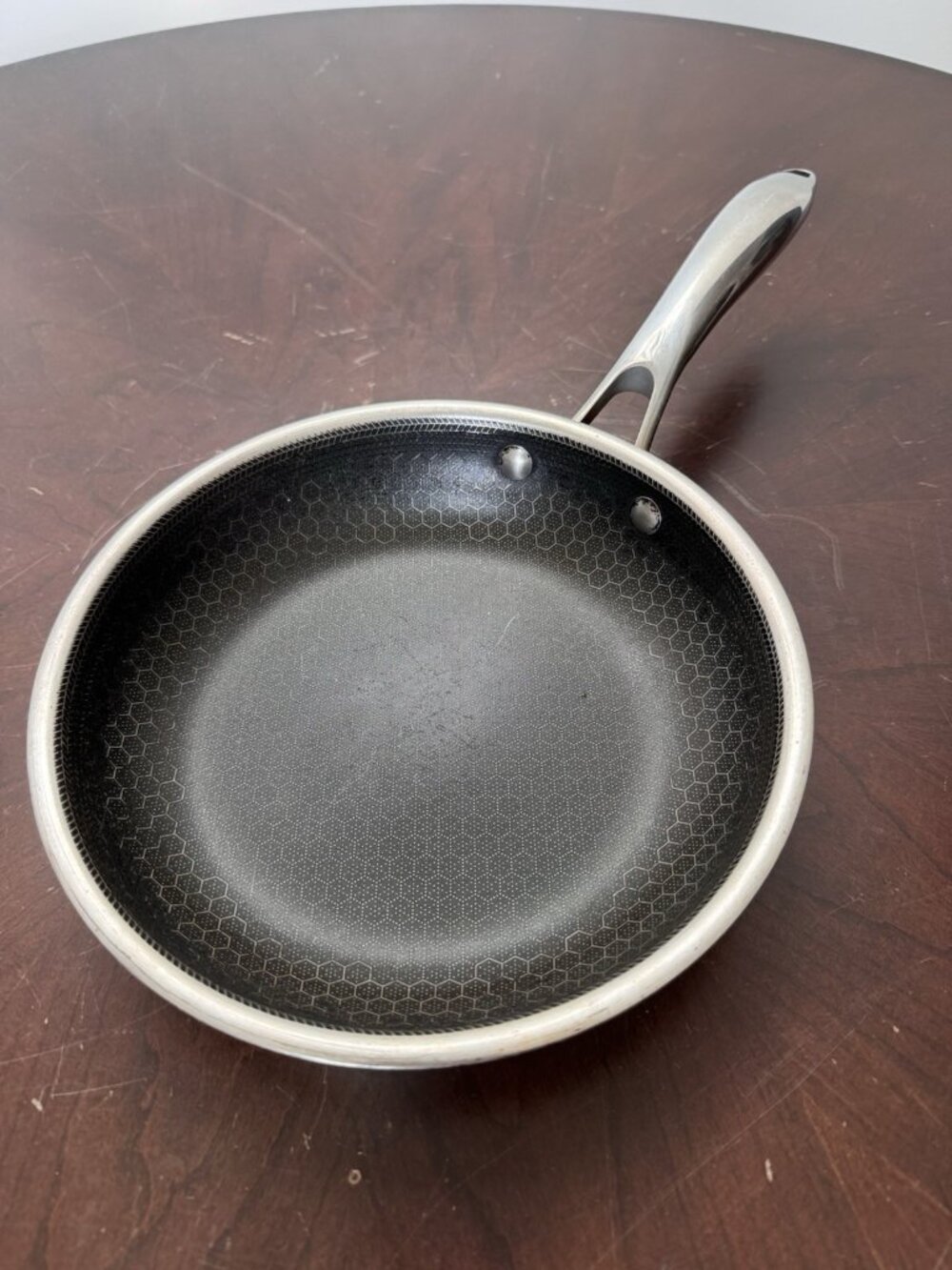HexClad 8" FRYING PAN with LID 8-Inch 8 Hybrid Non-Stick - Used Good Condition